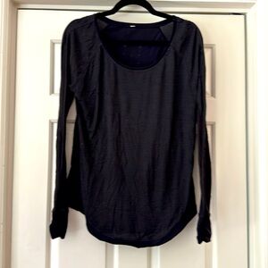 Lululemon long sleeve shirt